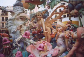 Pilar square child falla