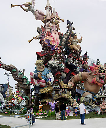 Falla Nou Campanar