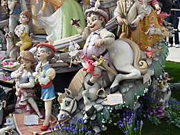 Child Falla Nou Campanar