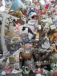 Child Falla Nou Campanar