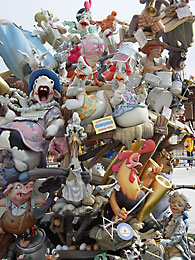 Child Falla Nou Campanar