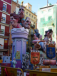 Falla  Plaza Dr Collado