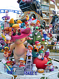 Children Falla  Antiga Campanar