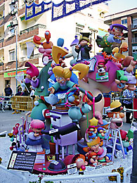 Children Falla  Antiga Campanar