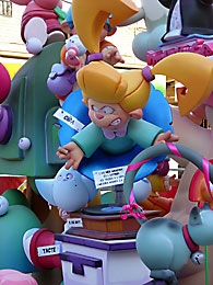 Children Falla  Antiga Campanar