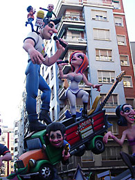 Falla San Vicente-Periodista Azzatti