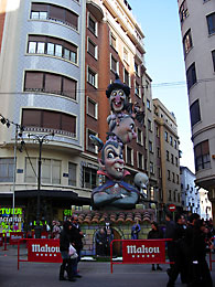 Falla Linterna-Na robella