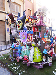 Falla Linterna-Na Robella 