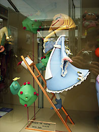 Ninot infantile Other sections