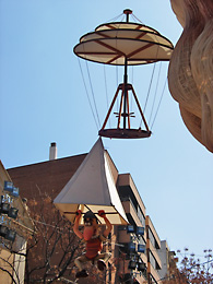 Torsional flying
