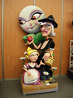 ninot Mercado Central 2013
