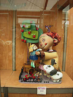ninot Cabeza-Mortes 2013