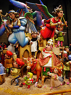back of  Child Falla  ayuntamiento