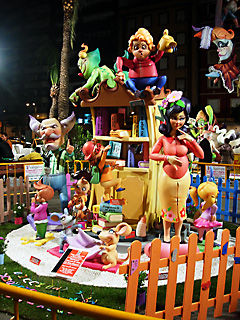  S Abril-Peris y Valero infantile 2013