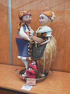ninot Gaeta-Farnals 2014