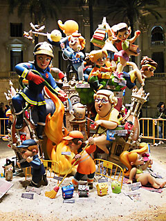 child falla ayuntamiento