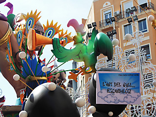 Rooster with Speaker 