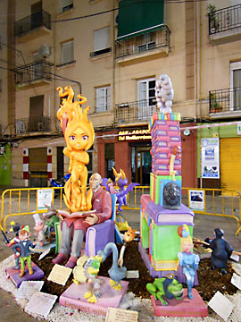 falla Maeztu-Leones 2015