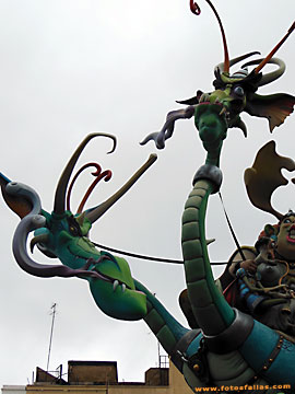 dragón