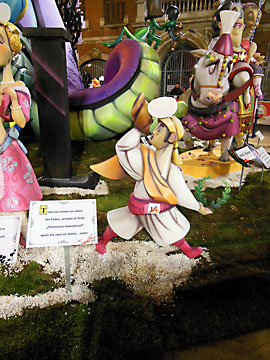 Fallas Central Board   fleeing