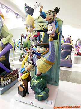 ninot Pza. del Pilar. 2016