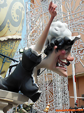 maid overlooks the balcony 
