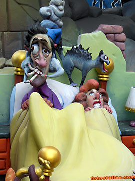 couple scared in the bed