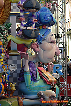encajera de bolillos