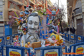 falla  Salvatierra-Amorós 2017