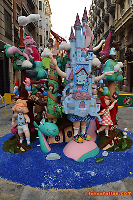 falla Esteve-Amorós 2017