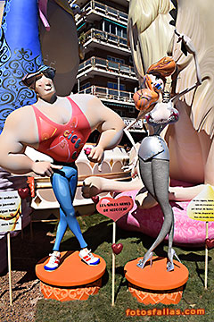 Hardcore guy and busty girl