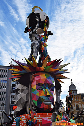 falla ayuntamiento 2018