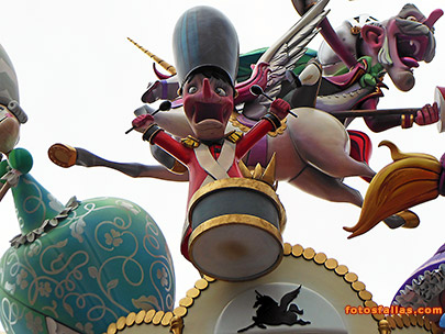figuras del tiovivo