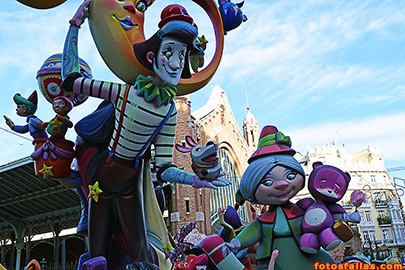 falla Salvatierra-Amorós 2018