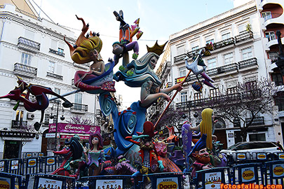 falla Pizcueta-Amorós 2018