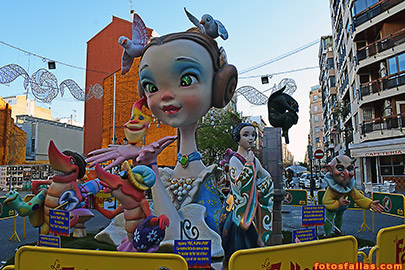 falla Pizcueta-Amorós 2018