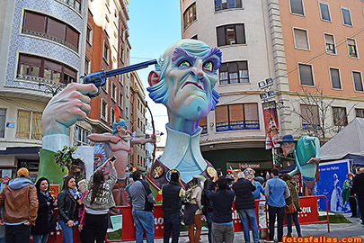 falla Linterna-Na Robella 2018