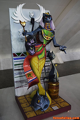 ninot Mercado Central 2019