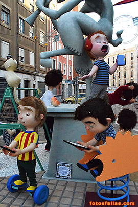 falla infantil Luis Oliag-Mariola 2019