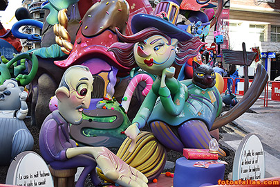 falla Linterna-Na Robella 2019