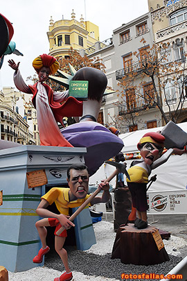 falla Mercado Central 2019
