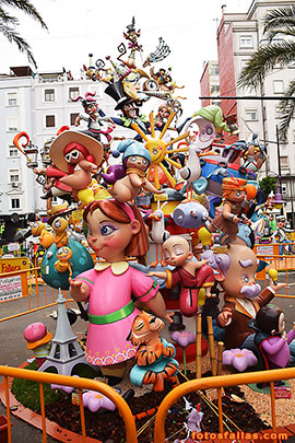 child falla S Abril-Perís y Valero 2022
