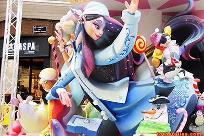child falla  Esteve-Amorós 2022
