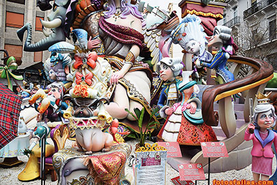 falla Regne Valencia 2022