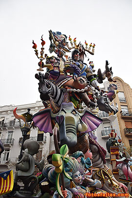 falla Regne Valencia 2022