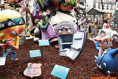 falla Regne Valencia 2022