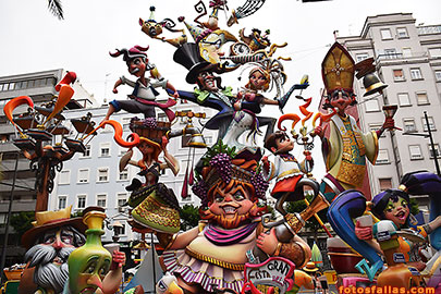 falla S. Abril-Perís y Valero 2022