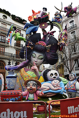 falla Pizcueta-Amorós 2022