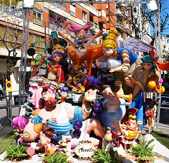falla Salvatierra-Amorós  2024