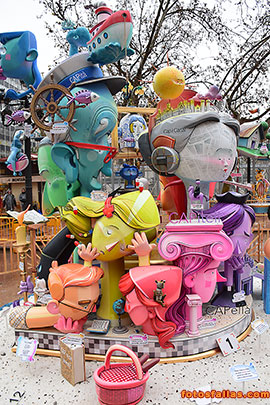 Child Falla ayuntamiento 2025 